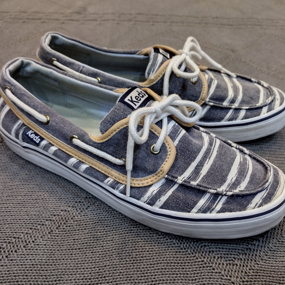 3/$30 Keds Women's Gray Canvas Boat Shoes Sneaker